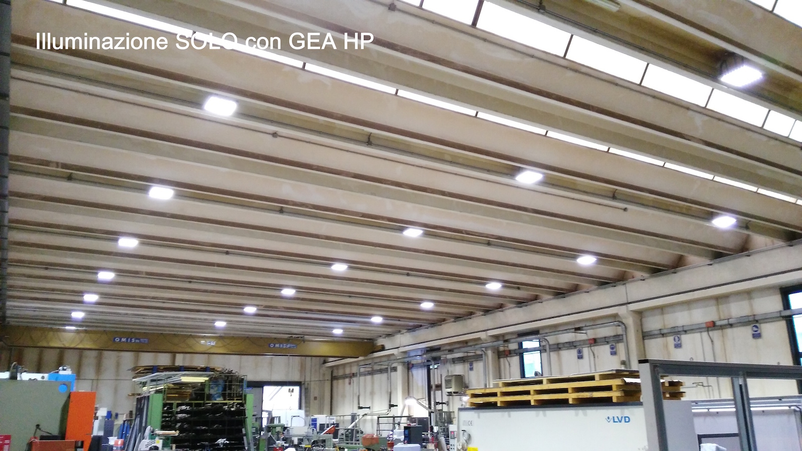 Plafoniere Led Officina : Portfolio illuminazione led e tecnologia a bp